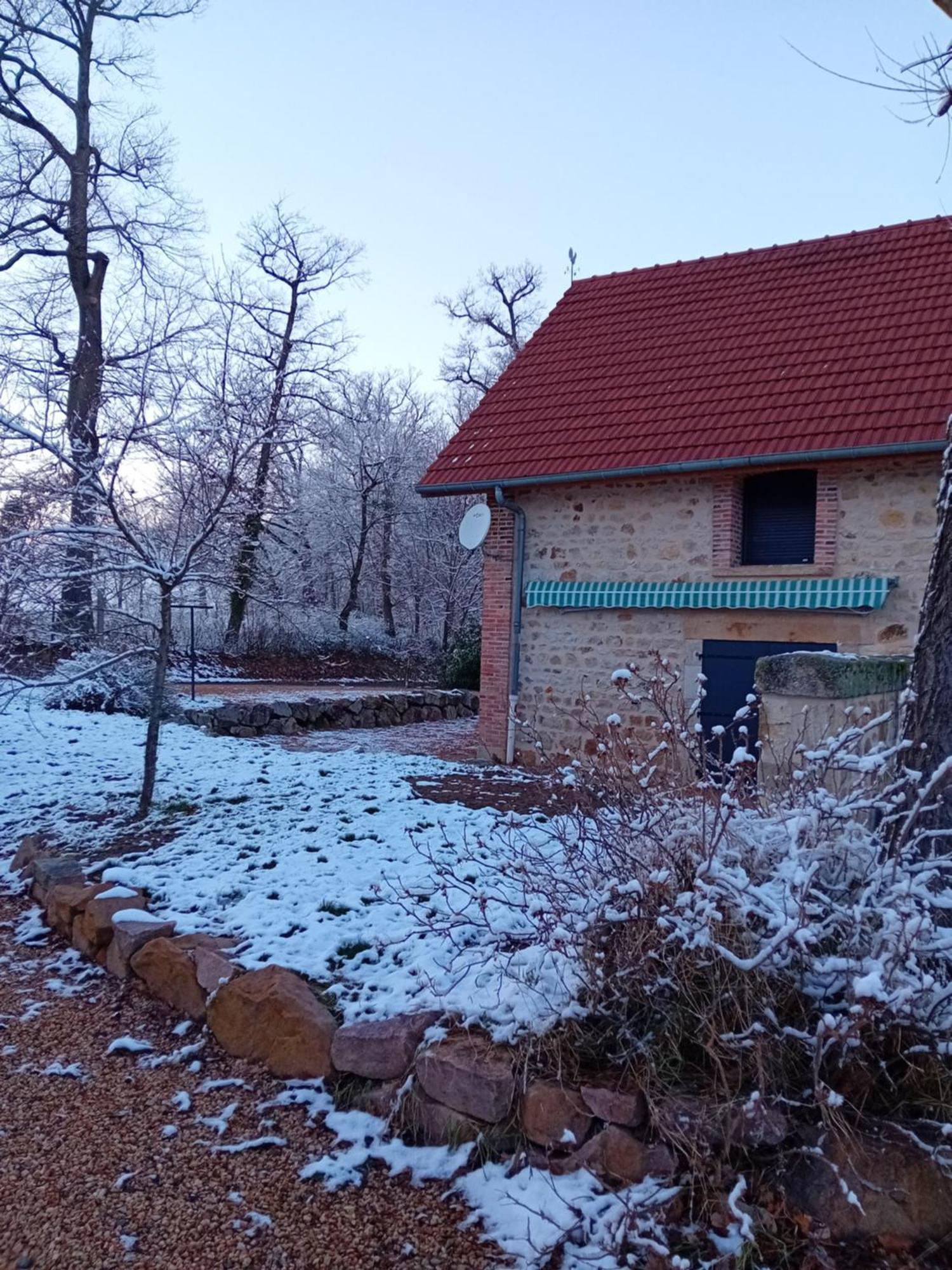 Holiday home Maison De Campagne Glaine-Montaigut
