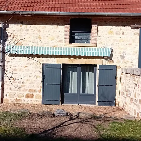 Maison De Campagne Glaine-Montaigut Extérieur photo