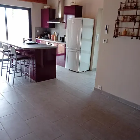 Maison De Campagne Glaine-Montaigut Extérieur photo